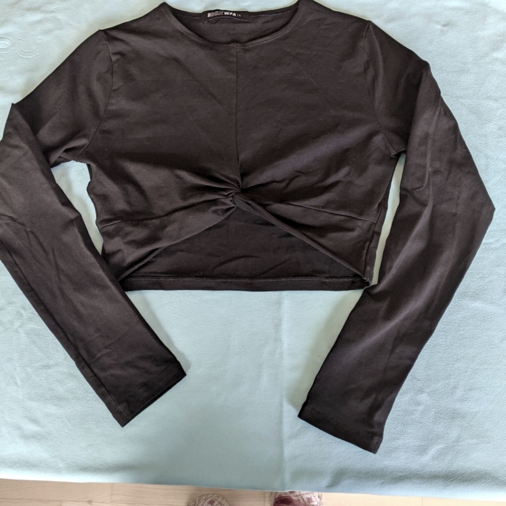 Sarah's Day x White Fox Femme Fierce Crop Top L